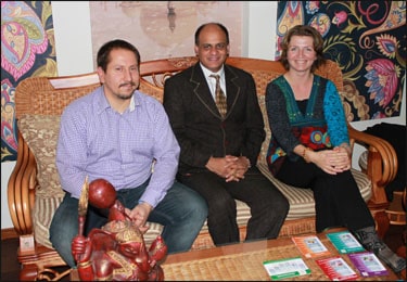 Dr. Vikram Chauhan with Slovakian Distributor Dr. Vikram Chauhan with Slovakian Distributor