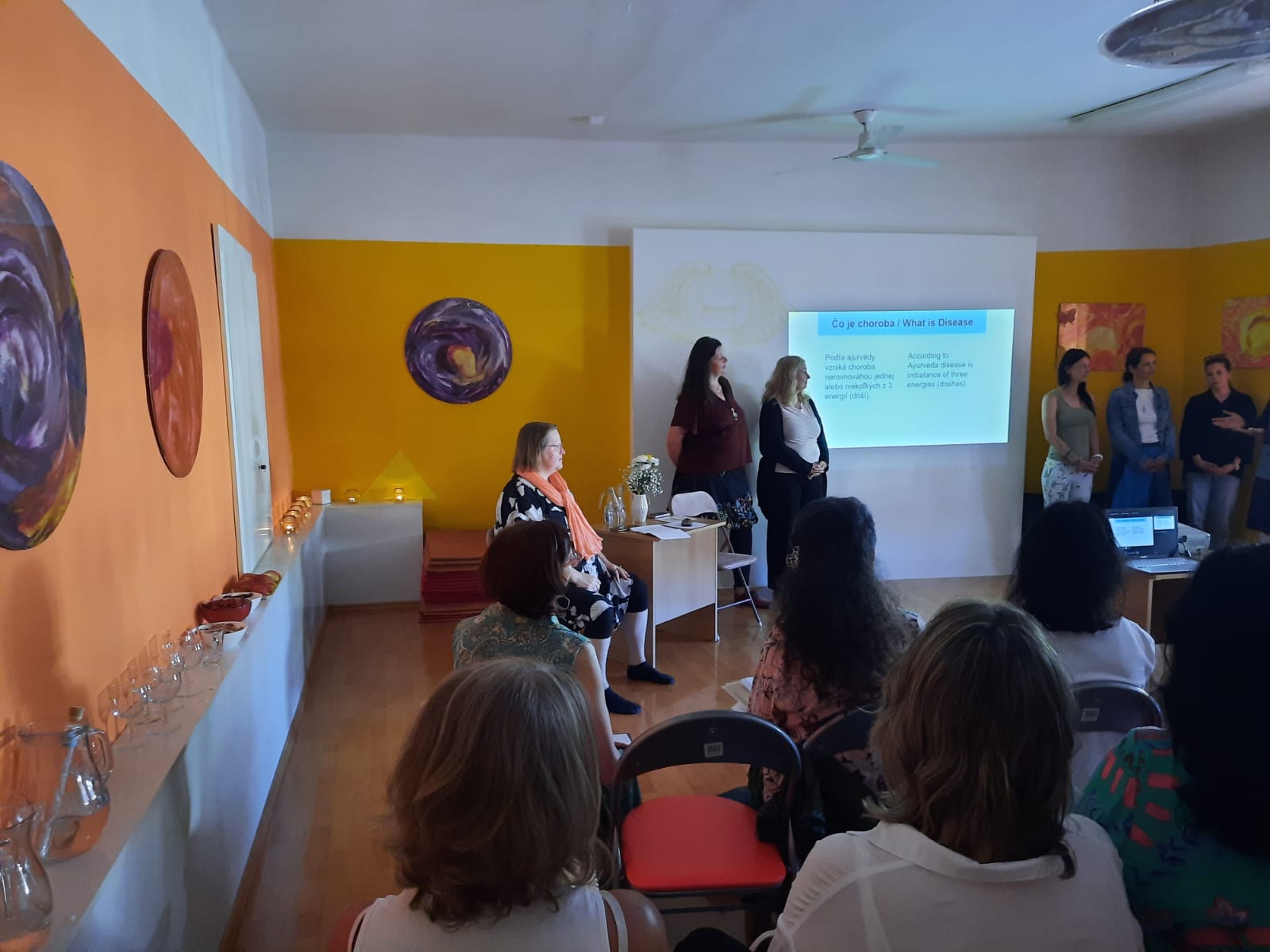 Dr. Vikram Chauhan Spreading Ayurveda in Europe Dr. Vikram Chauhan, Seminar, Ayurveda, Prague, Hradec Králové, Czech Republic, Planet Ayurveda, Spreading Ayurveda in Europe, Seminars